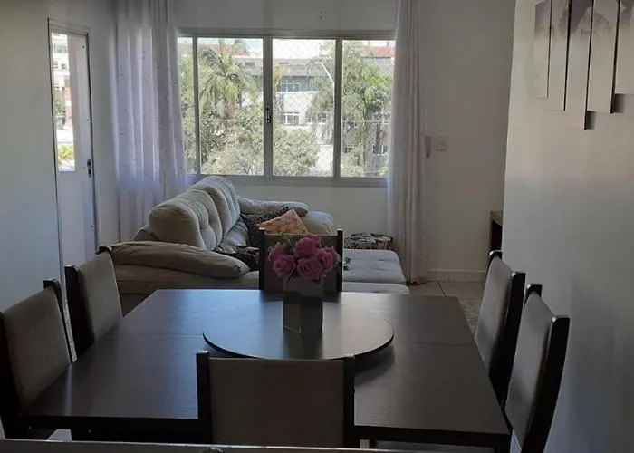 Otima Localizacao Na Praia Da Enseada No Guaruja
