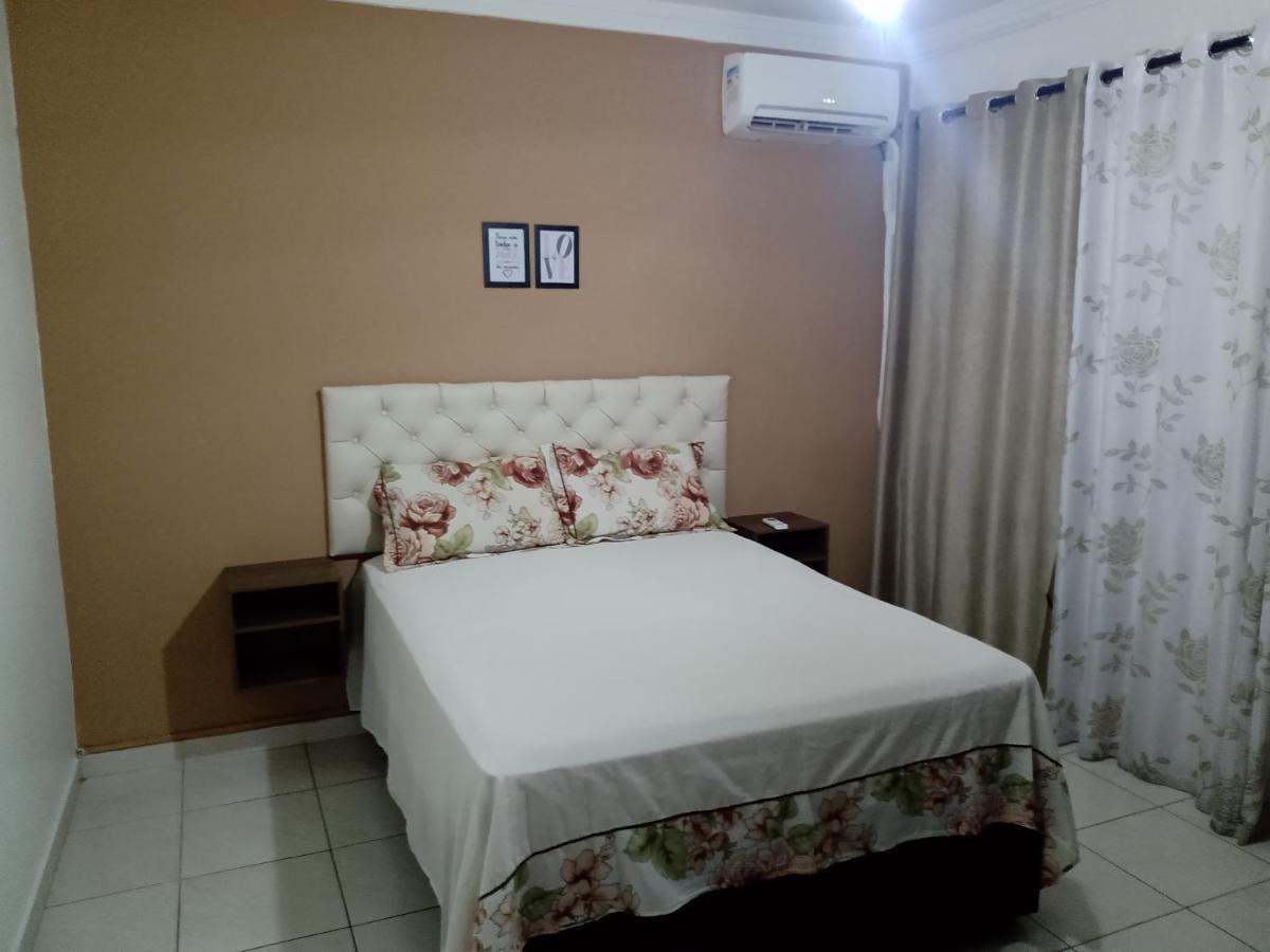 Otima Localizacao Na Praia Da Enseada No * Guaruja