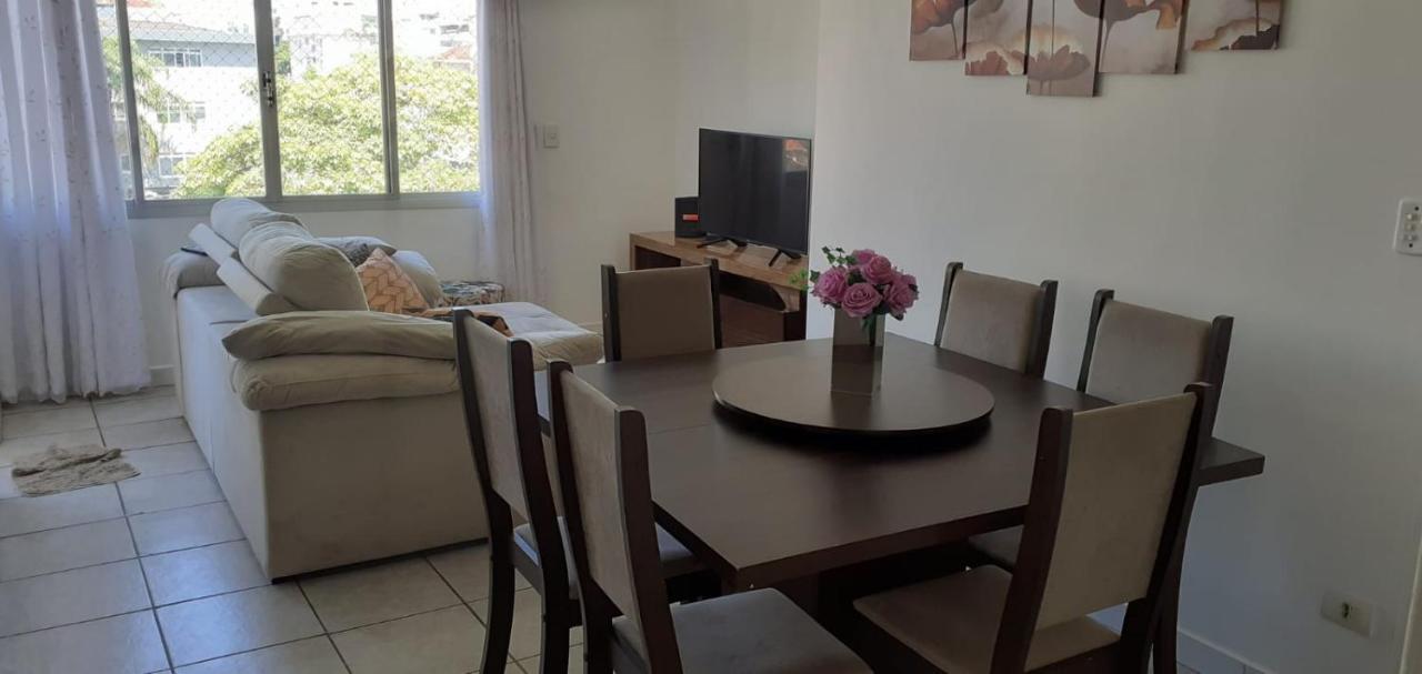 Otima Localizacao Na Praia Da Enseada No Guaruja